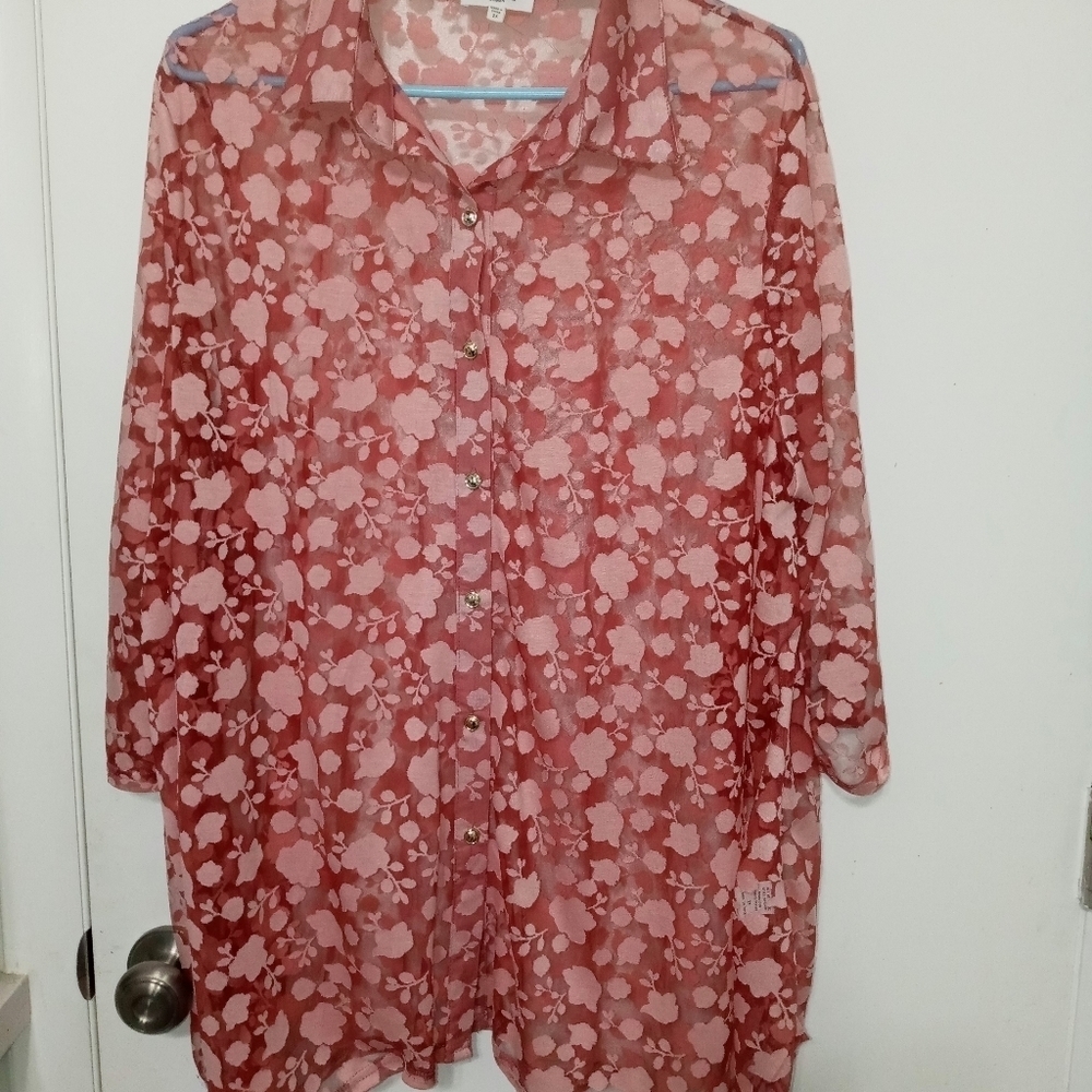 Siren Lily Sheer Floral Long Sleeve Button Down Shark bite Hem and Sides Blouse